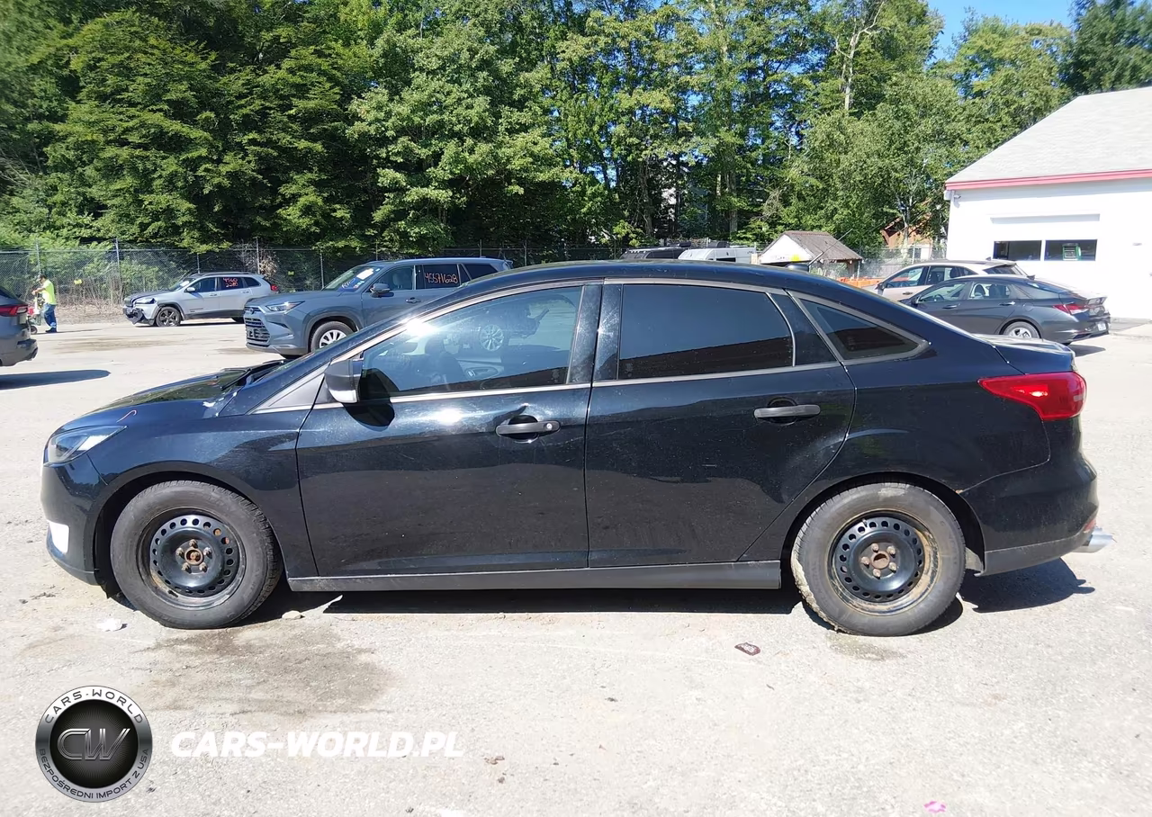 2016 Ford Focus S VIN:1FADP3E20GL210248 - 13