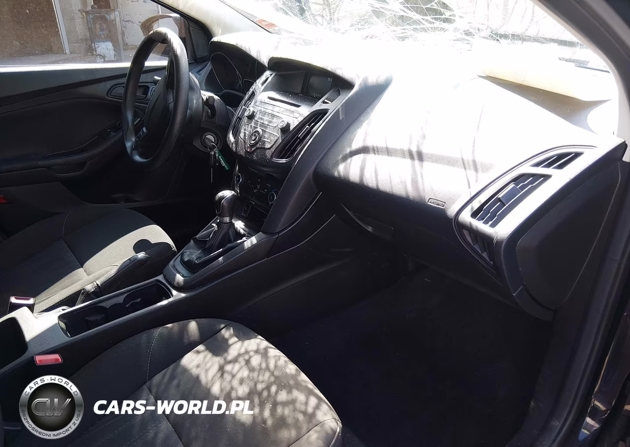2016 Ford Focus S VIN:1FADP3E20GL210248 - 5