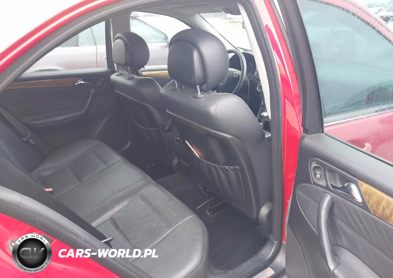 2007 Mercedes-Benz C 230 Sport VIN:WDBRF52H57F850329 - 8