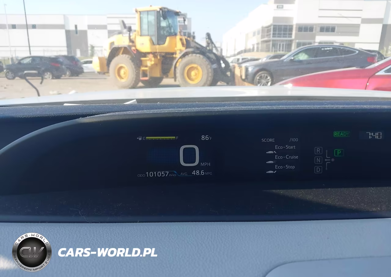 2016 Toyota Prius Two VIN:JTDKBRFUXG3501682 - 7