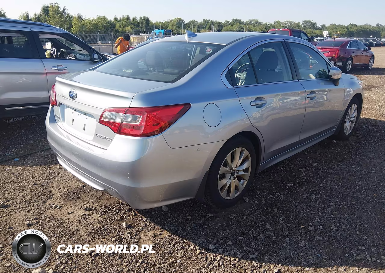 2016 Subaru Legacy 2.5I Premium VIN:4S3BNBC66G3052621 - 4