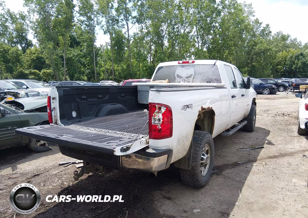 2011 Chevrolet Silverado 2500Hd Work Truck VIN:1GC1KVCG3BF226814 - 4