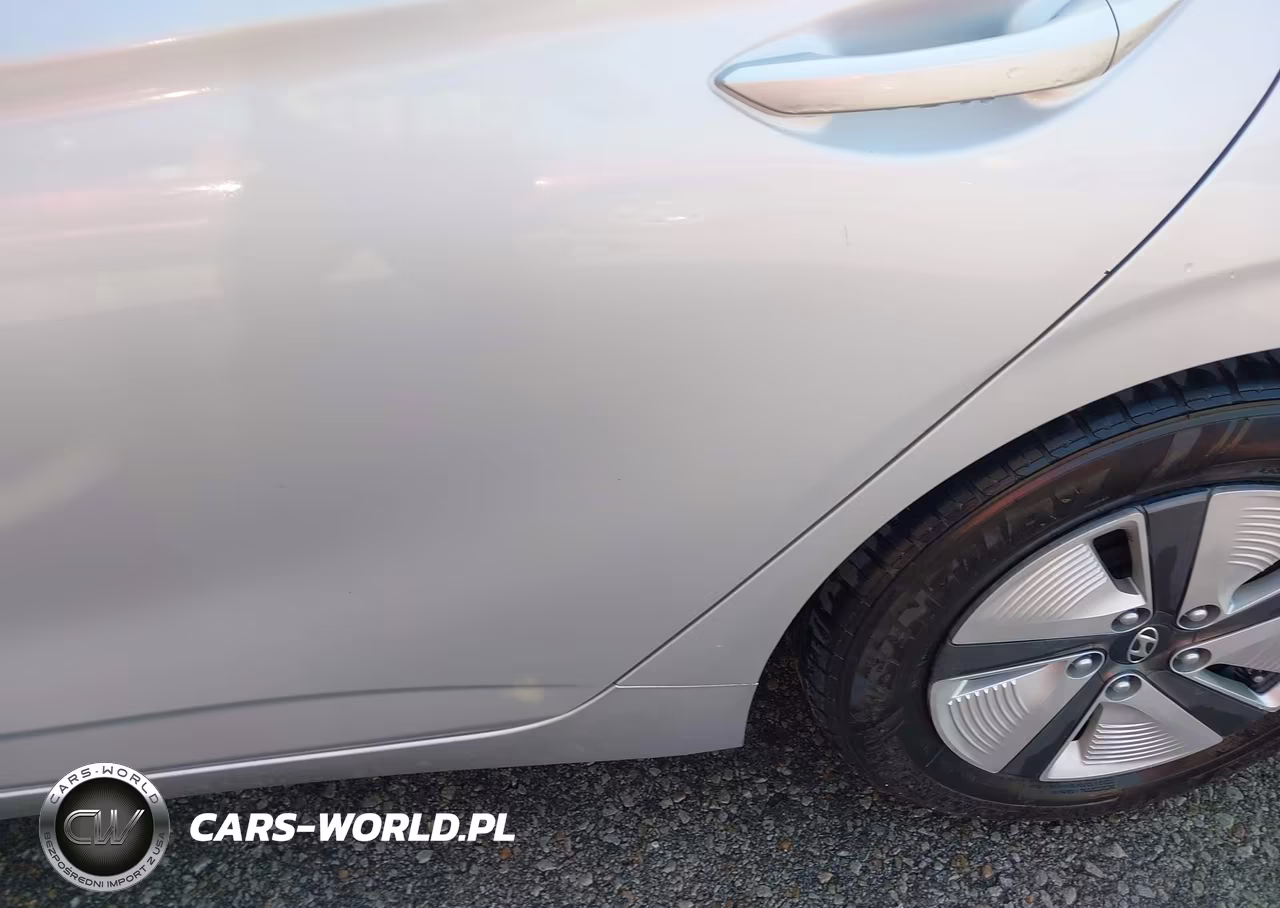 2019 Hyundai Ioniq Hybrid Blue VIN:KMHC65LC1KU106804 - 14