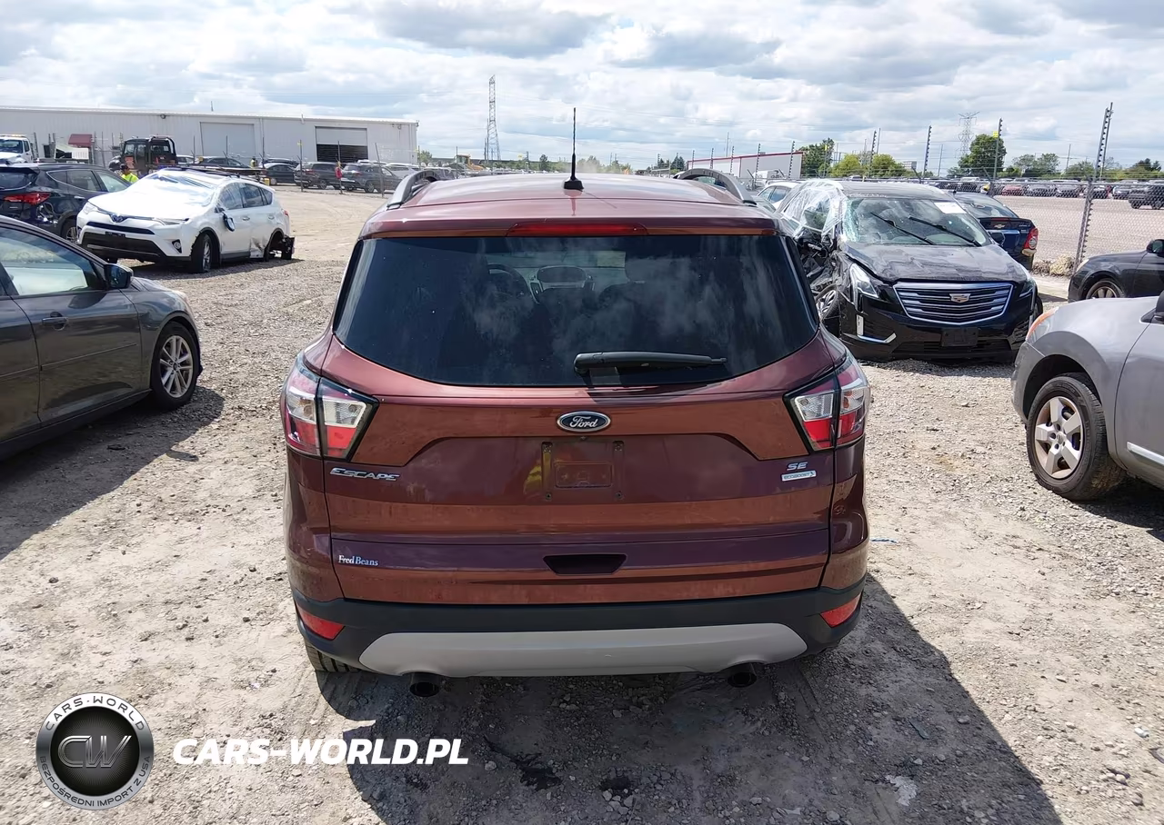 2018 Ford Escape Se VIN:1FMCU0GD8JUB02906 - 16