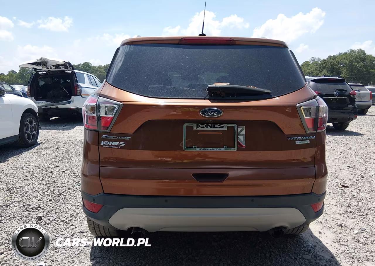 2017 Ford Escape Titanium VIN:1FMCU0JD8HUA12304 - 16
