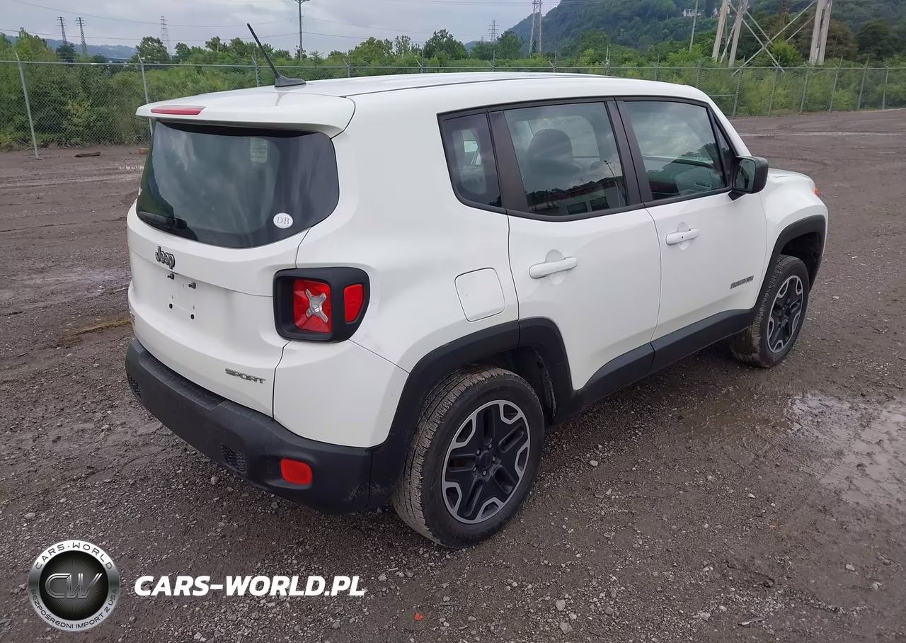 2016 Jeep Renegade Sport VIN:ZACCJBAT6GPC78436 - 4
