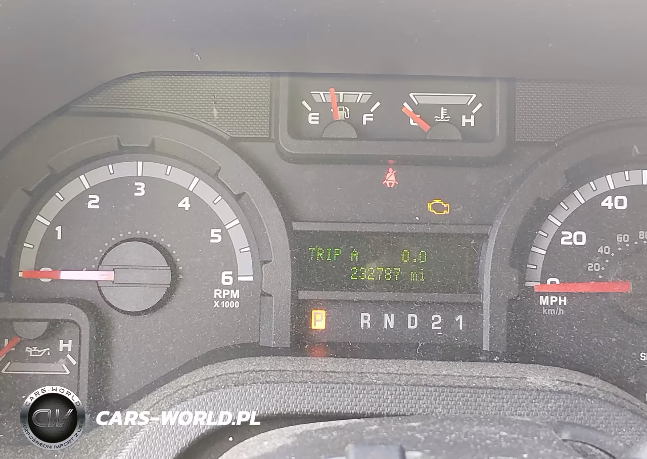 2013 Ford E-350 Super Duty Xl-Xlt VIN:1FBSS3BL7DDA56256 - 5