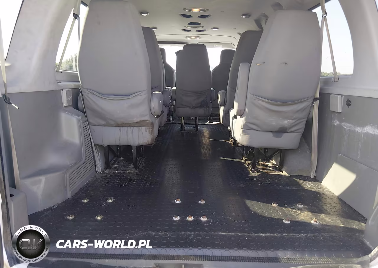 2013 Ford E-350 Super Duty Xl-Xlt VIN:1FBSS3BL7DDA56256 - 6