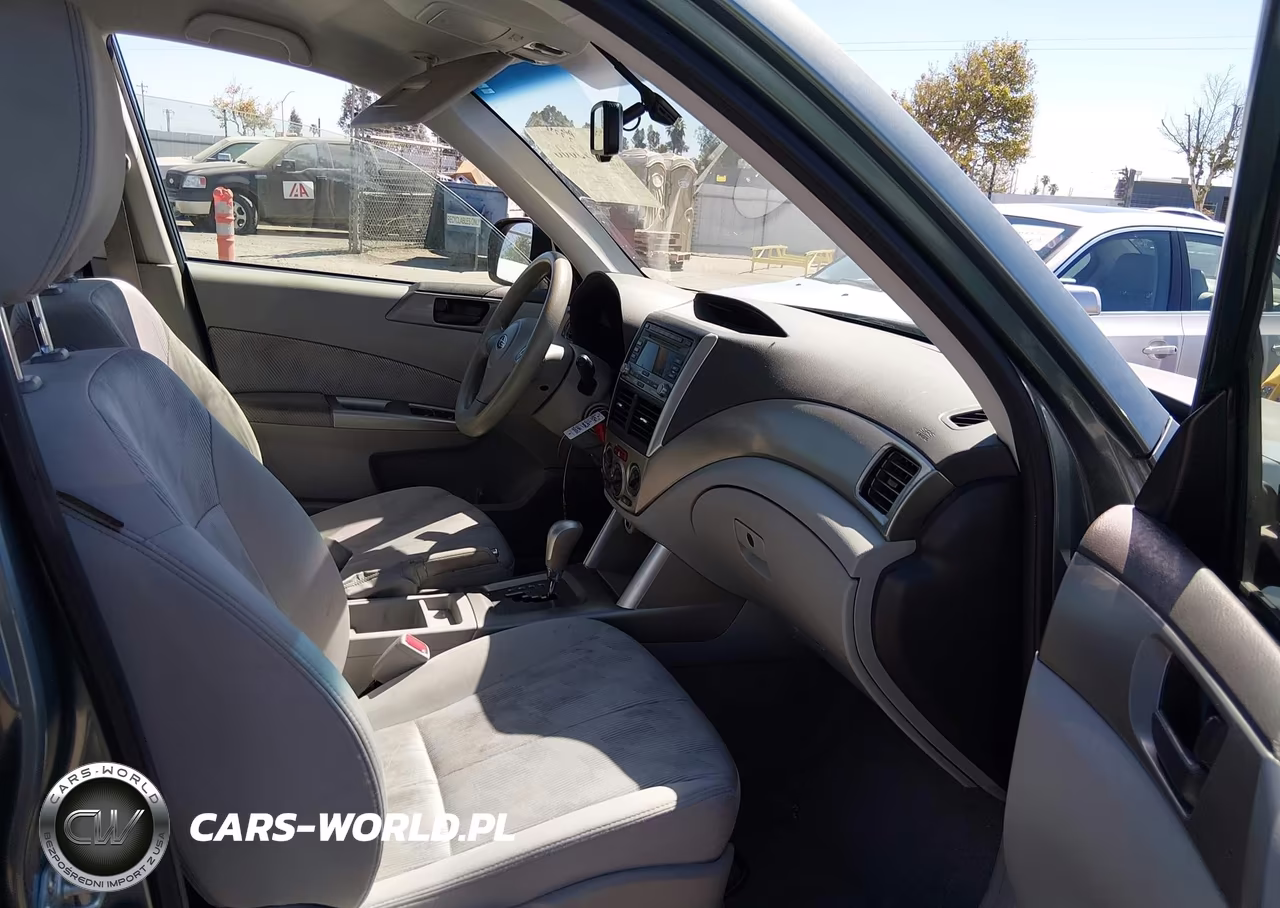 2010 Subaru Forester 2.5X VIN:JF2SH6AC4AH757131 - 5