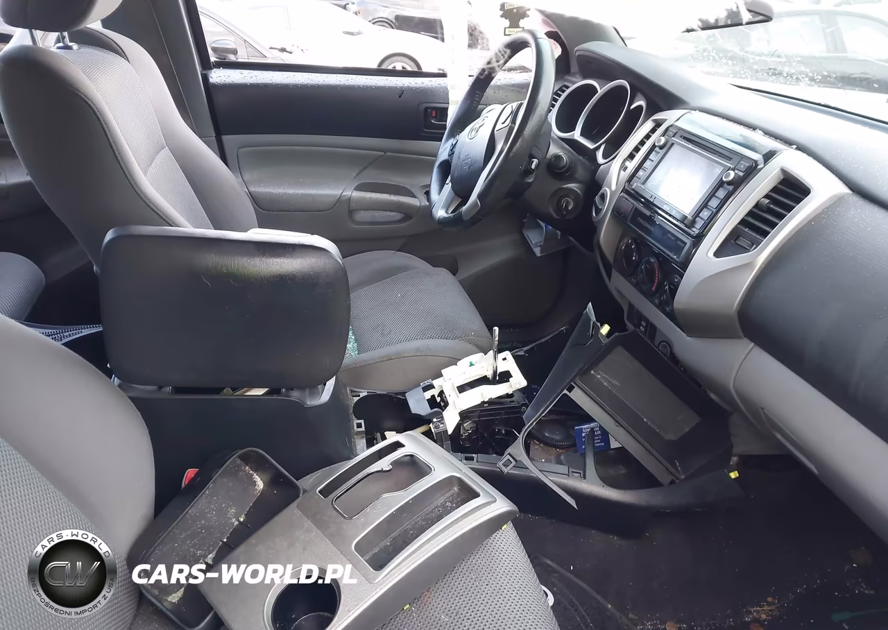 2015 Toyota Tacoma Base V6 VIN:5TFLU4EN5FX111236 - 5
