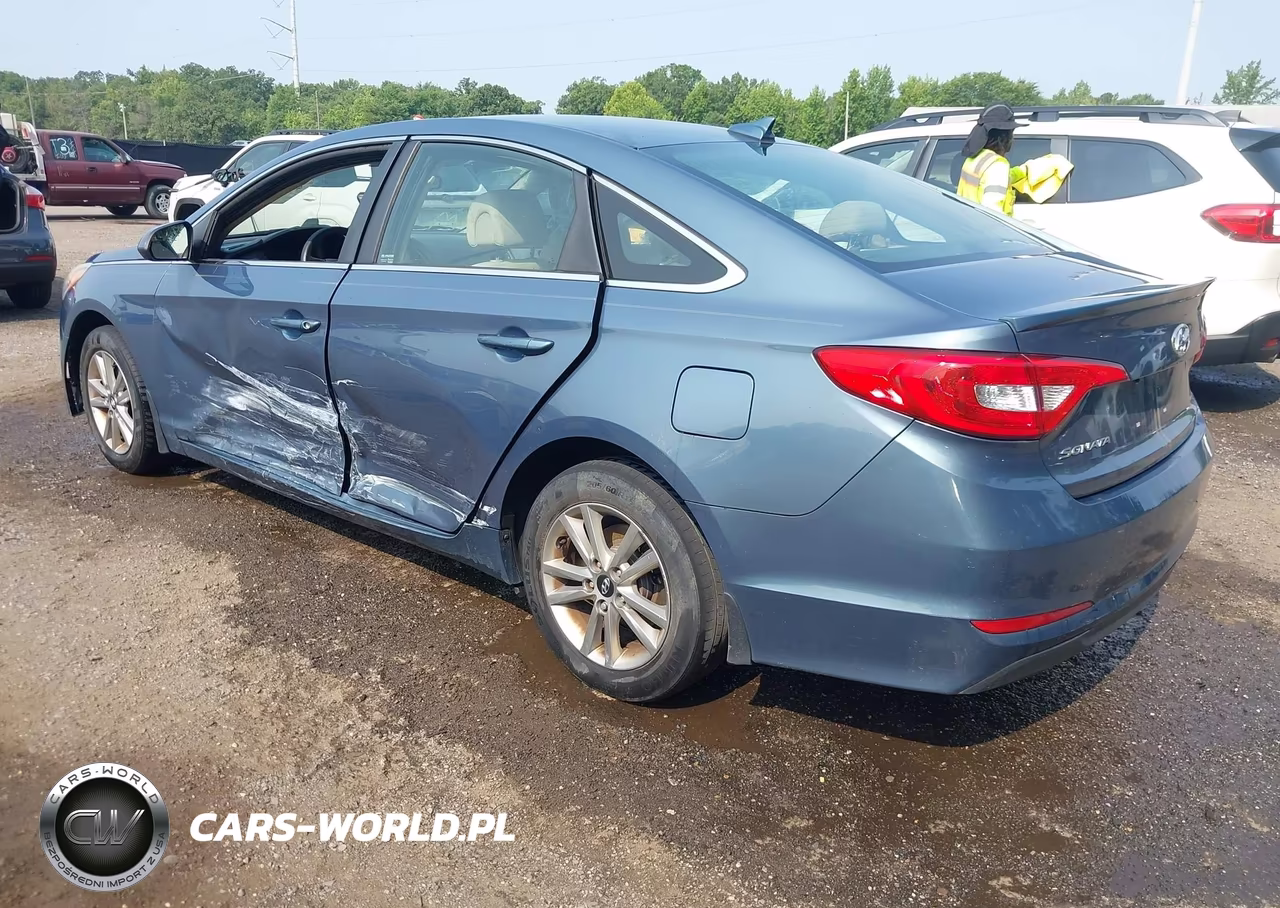2016 Hyundai Sonata Se VIN:5NPE24AF5GH260904 - 3
