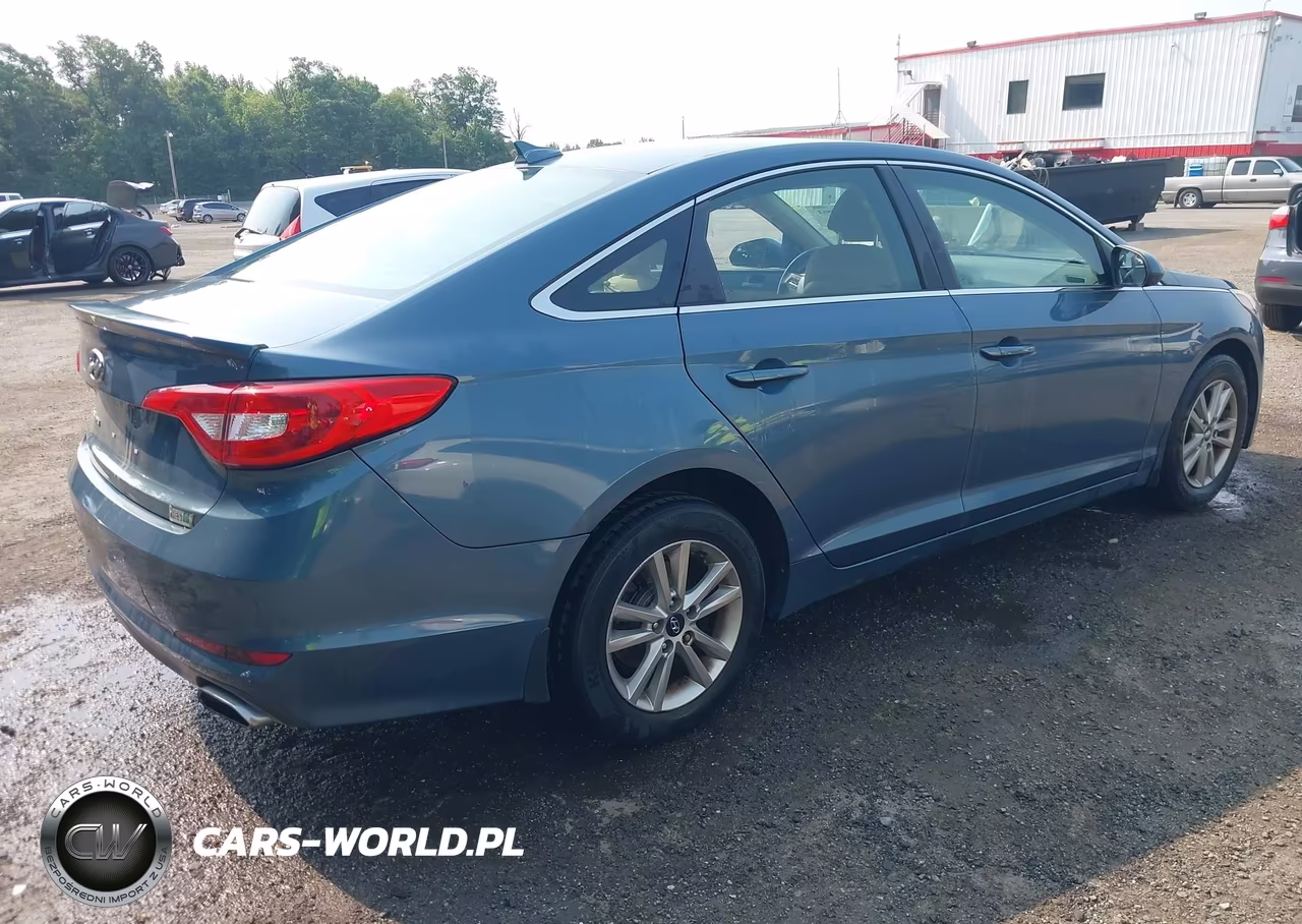 2016 Hyundai Sonata Se VIN:5NPE24AF5GH260904 - 4