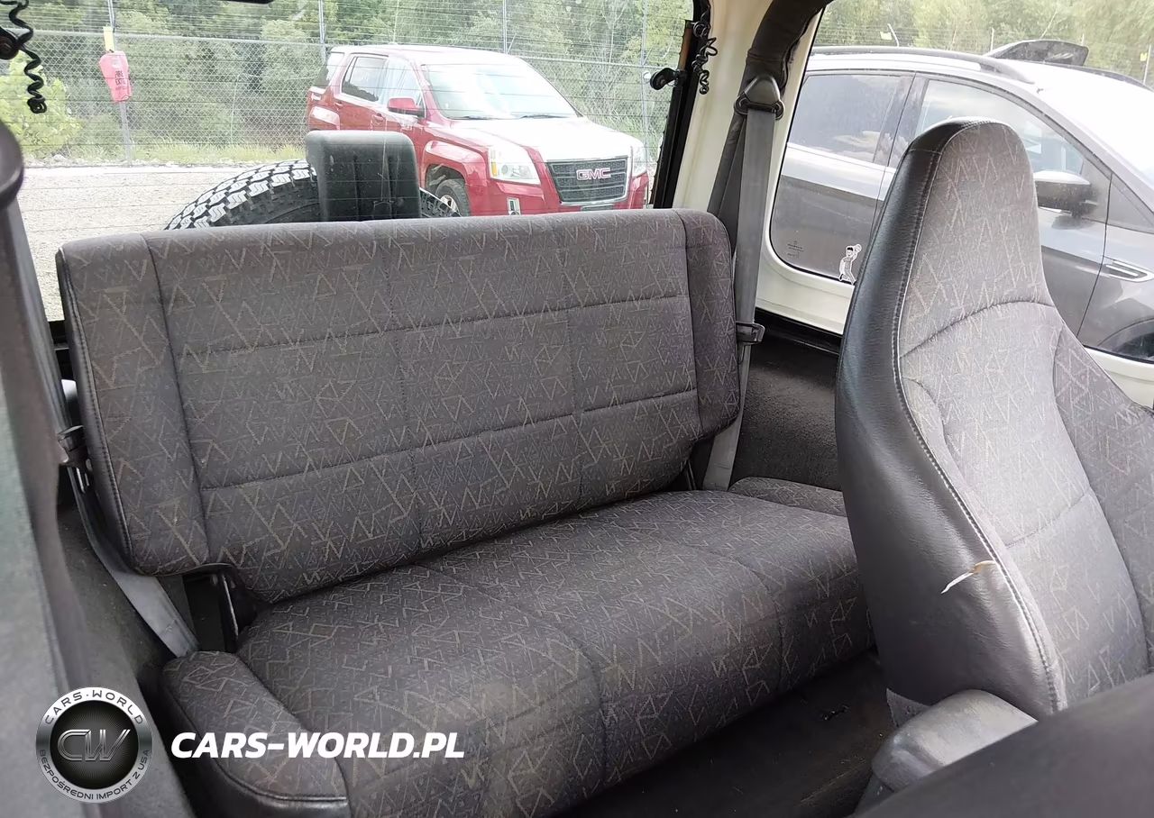 2001 Jeep Wrangler Sport VIN:1J4FA49S51P352383 - 8