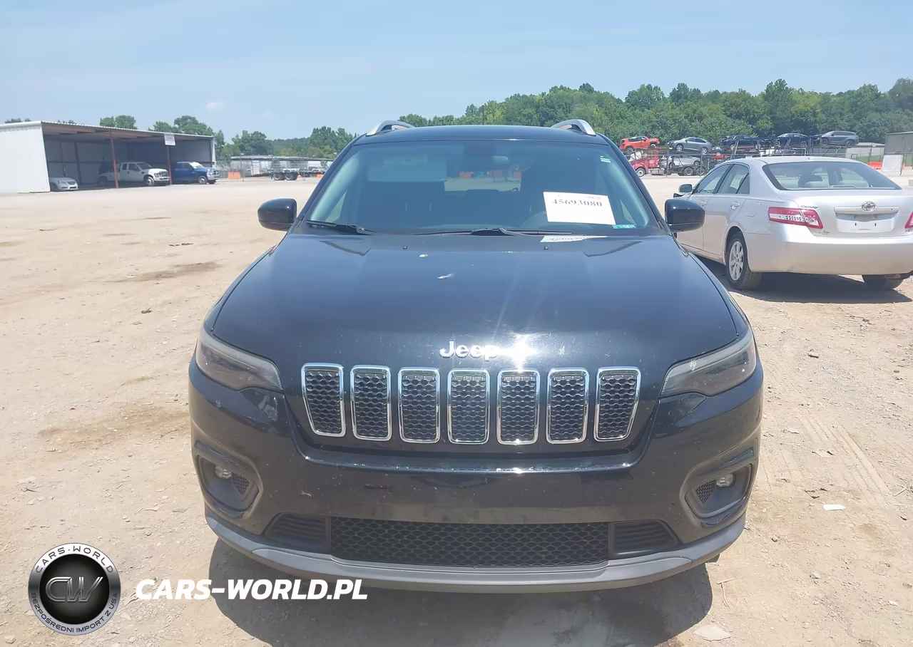 2019 Jeep Cherokee Latitude 4X4 VIN:1C4PJMCB8KD157870 - 12