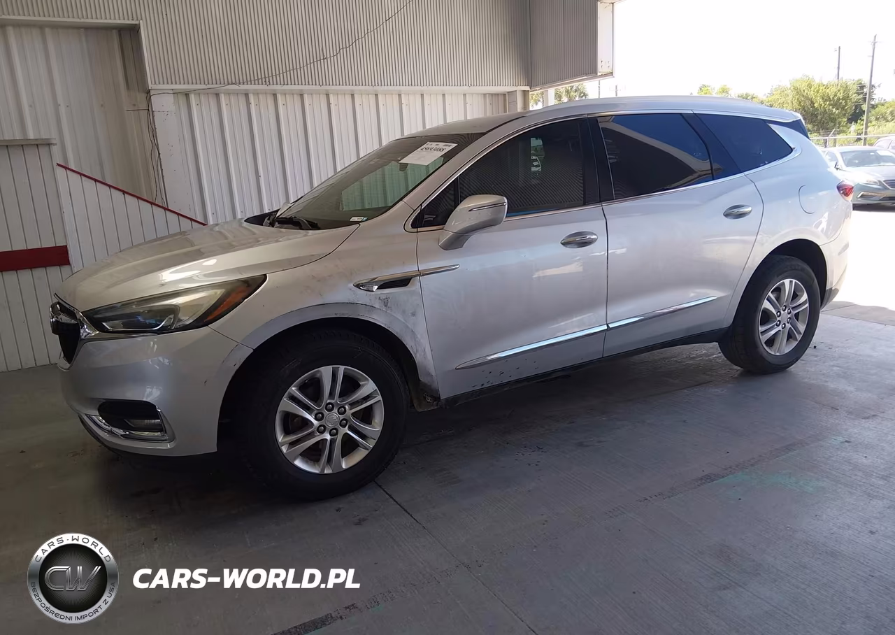 2018 Buick Enclave Essence VIN:5GAERBKW4JJ135441 - 2