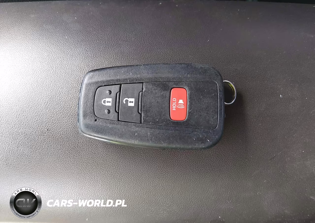 2019 Toyota C-Hr Limited VIN:NMTKHMBX5KR068778 - 11