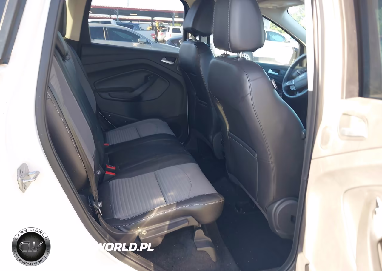 2017 Ford Escape Se VIN:1FMCU0G92HUB95900 - 8