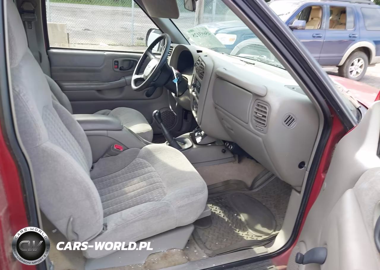 1999 Chevrolet S-10 Ls VIN:1GCCS1942XK119945 - 5
