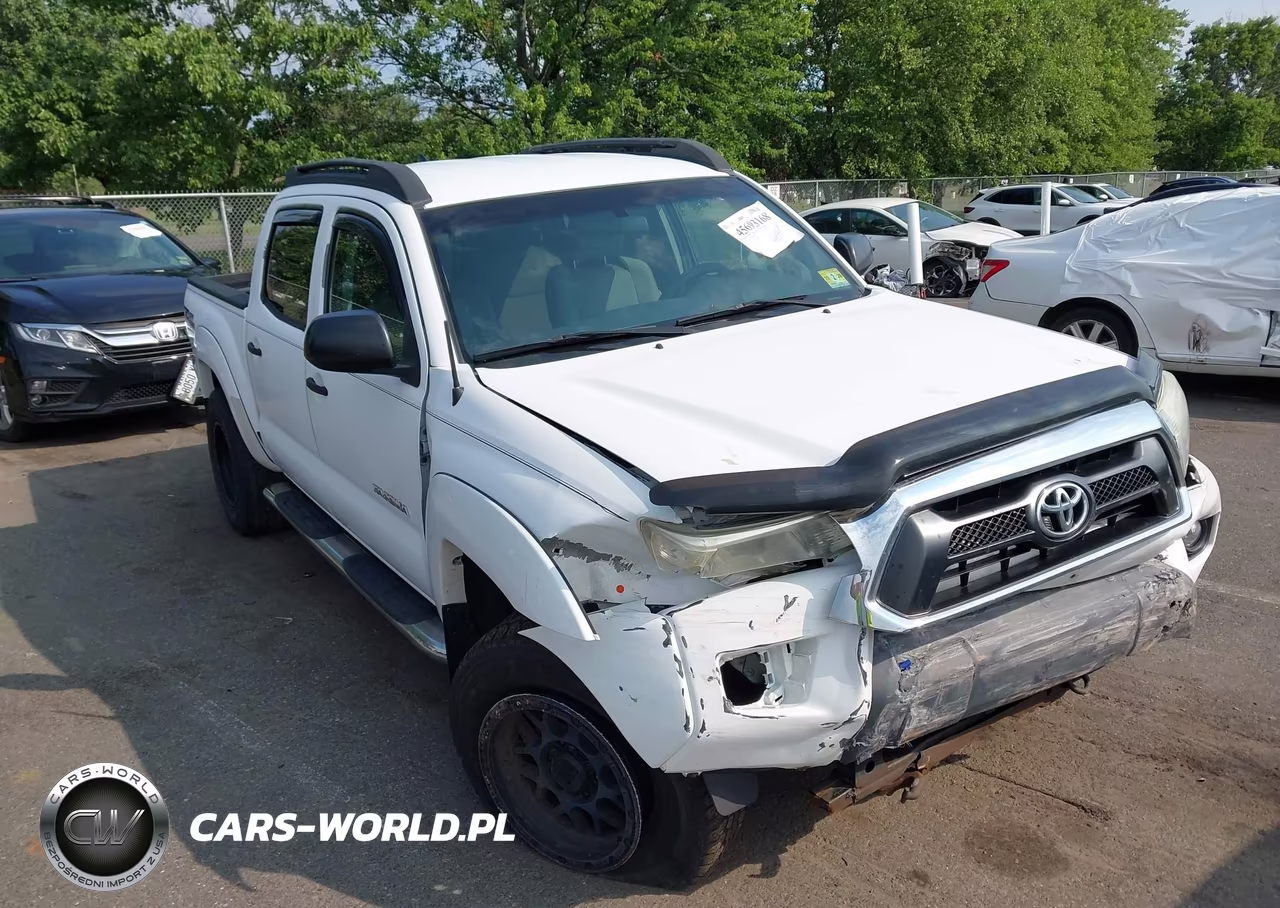 2015 Toyota Tacoma Base V6 – zdjęcie 1 z 16