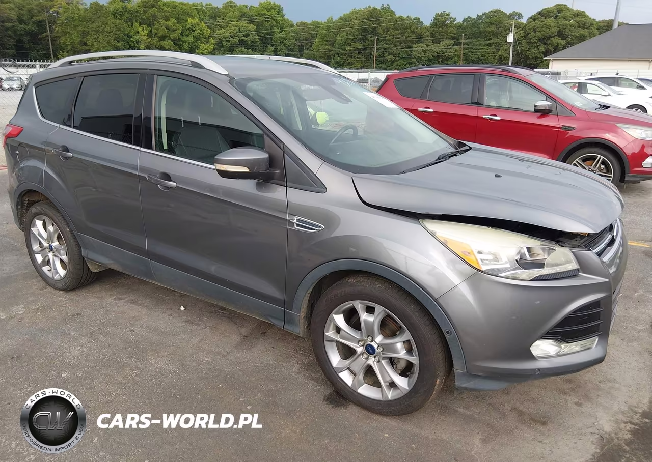 2014 Ford Escape Titanium – zdjęcie 1 z 11