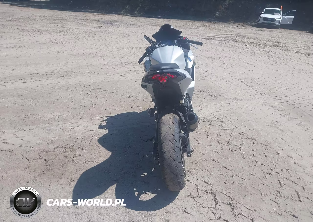 2025 Kawasaki Ex500 VIN:ML5EXGG17SDA70130 - 6