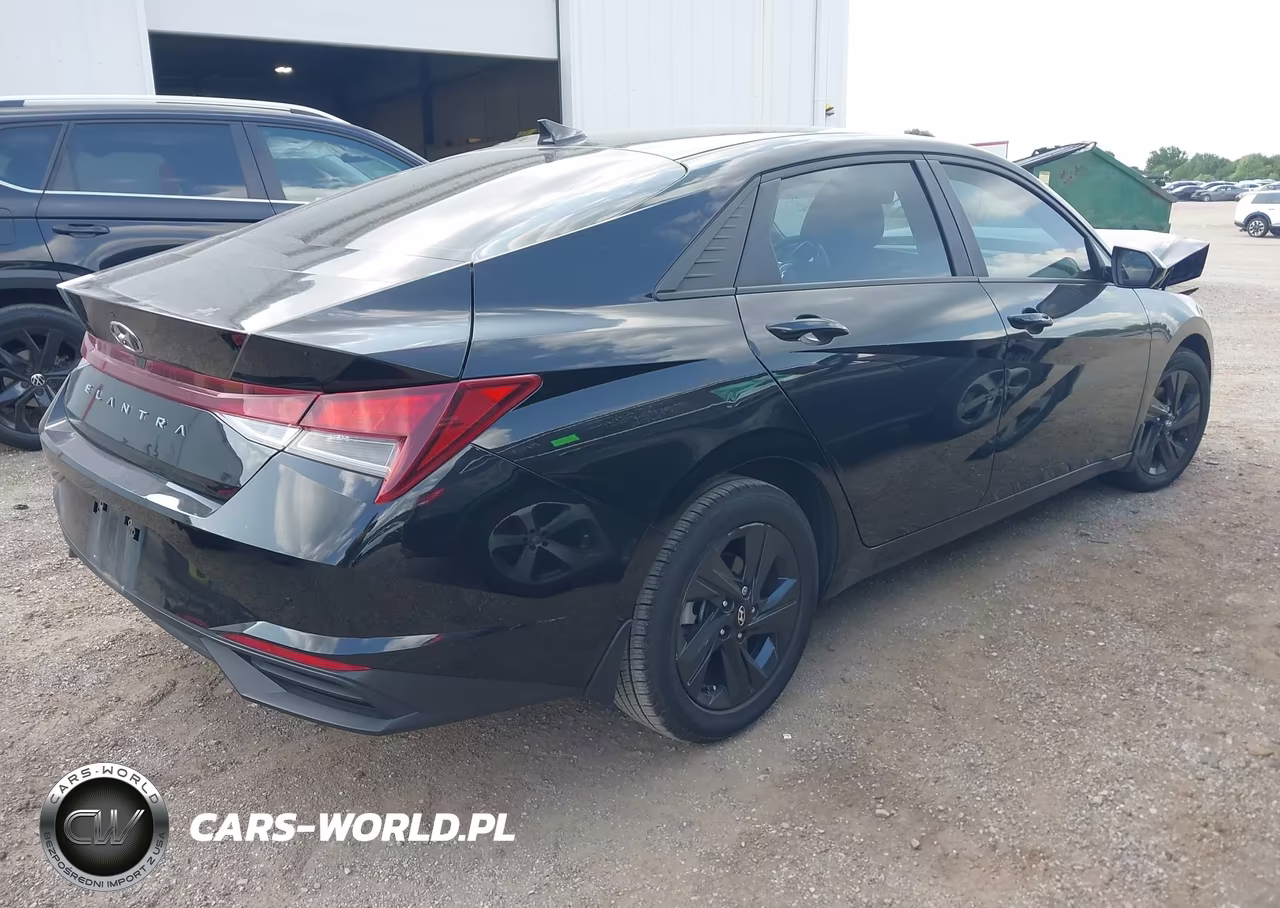 2022 Hyundai Elantra Sel VIN:KMHLM4AG0NU278350 - 4