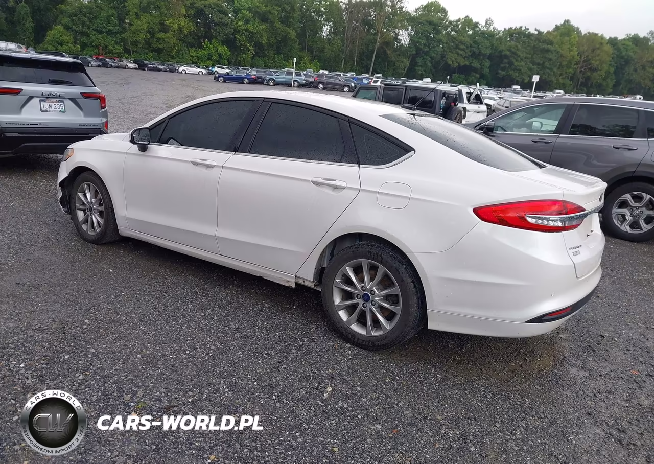 2017 Ford Fusion Se VIN:3FA6P0H79HR212680 - 3