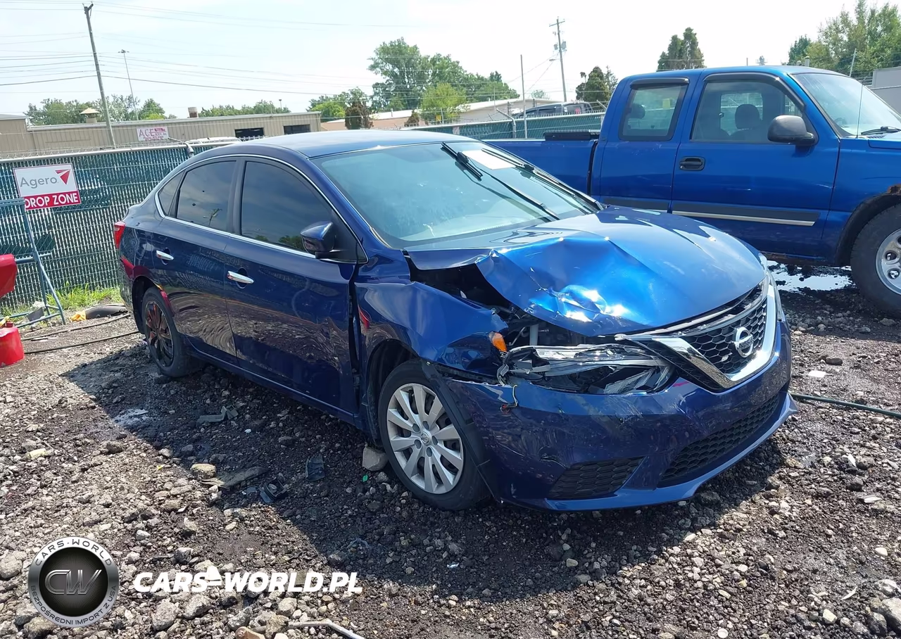 2017 Nissan Sentra S – zdjęcie 1 z 16