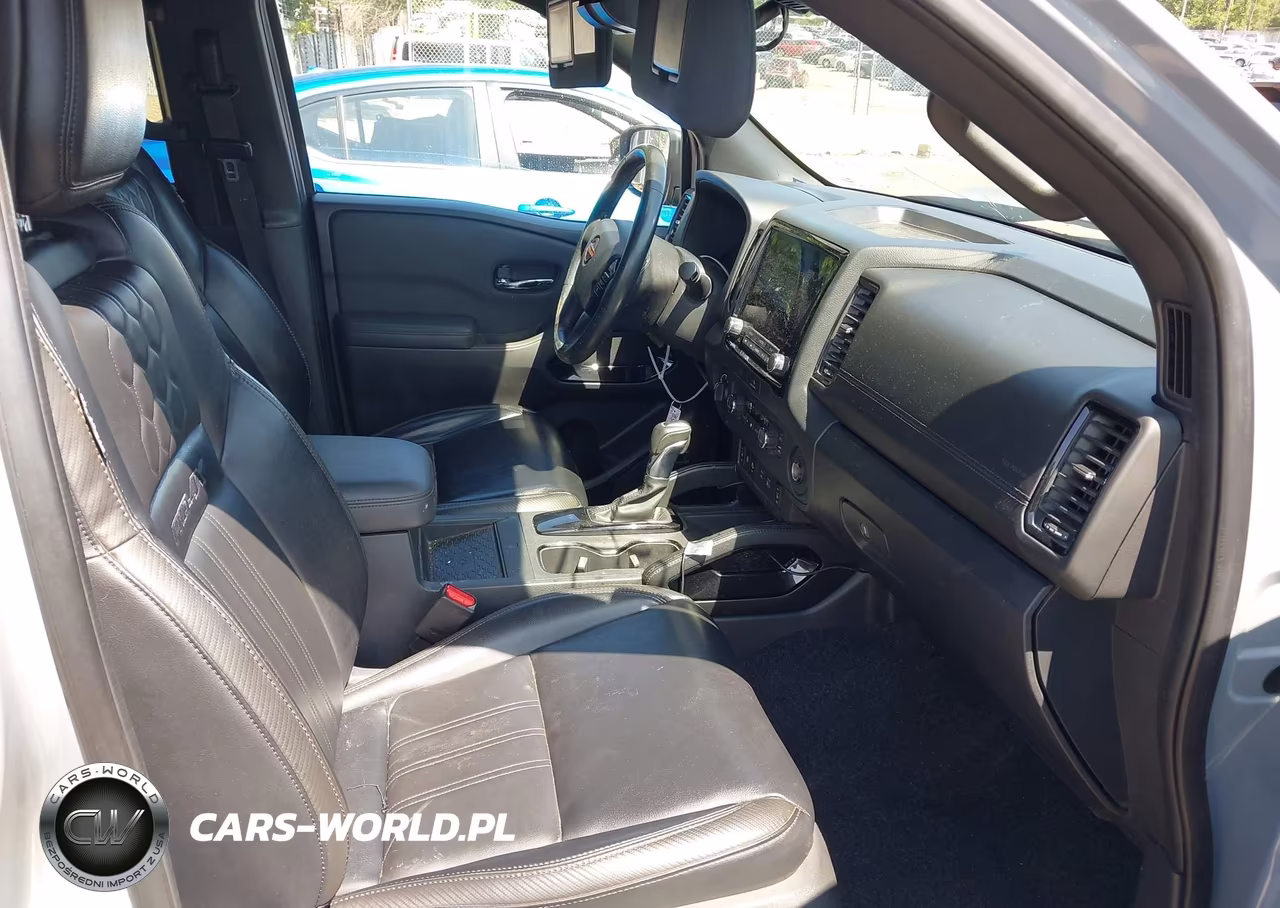 2022 Nissan Frontier Pro-4X 4X4 VIN:1N6ED1EK0NN685506 - 5