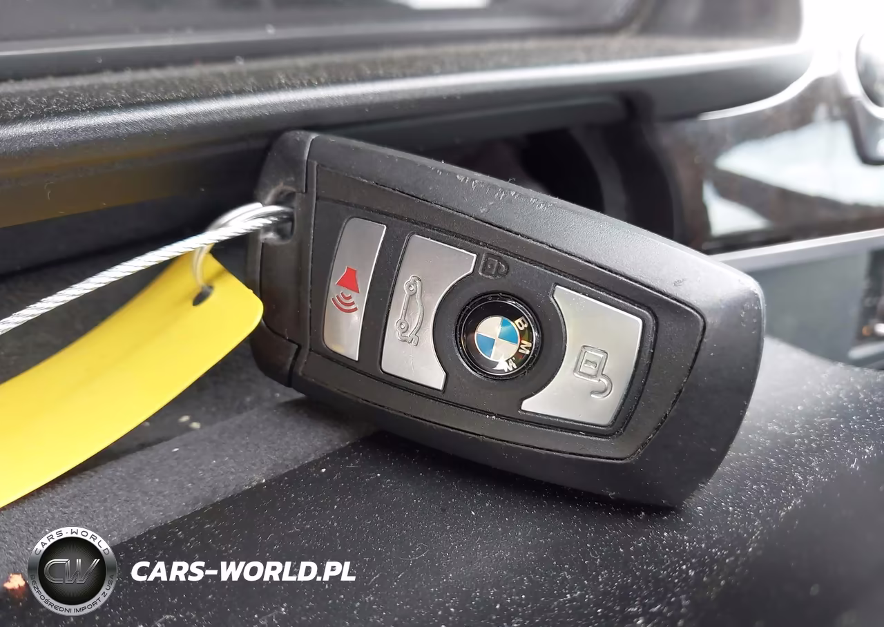 2013 BMW 528I xDrive VIN:WBAXH5C57DDW14129 - 11
