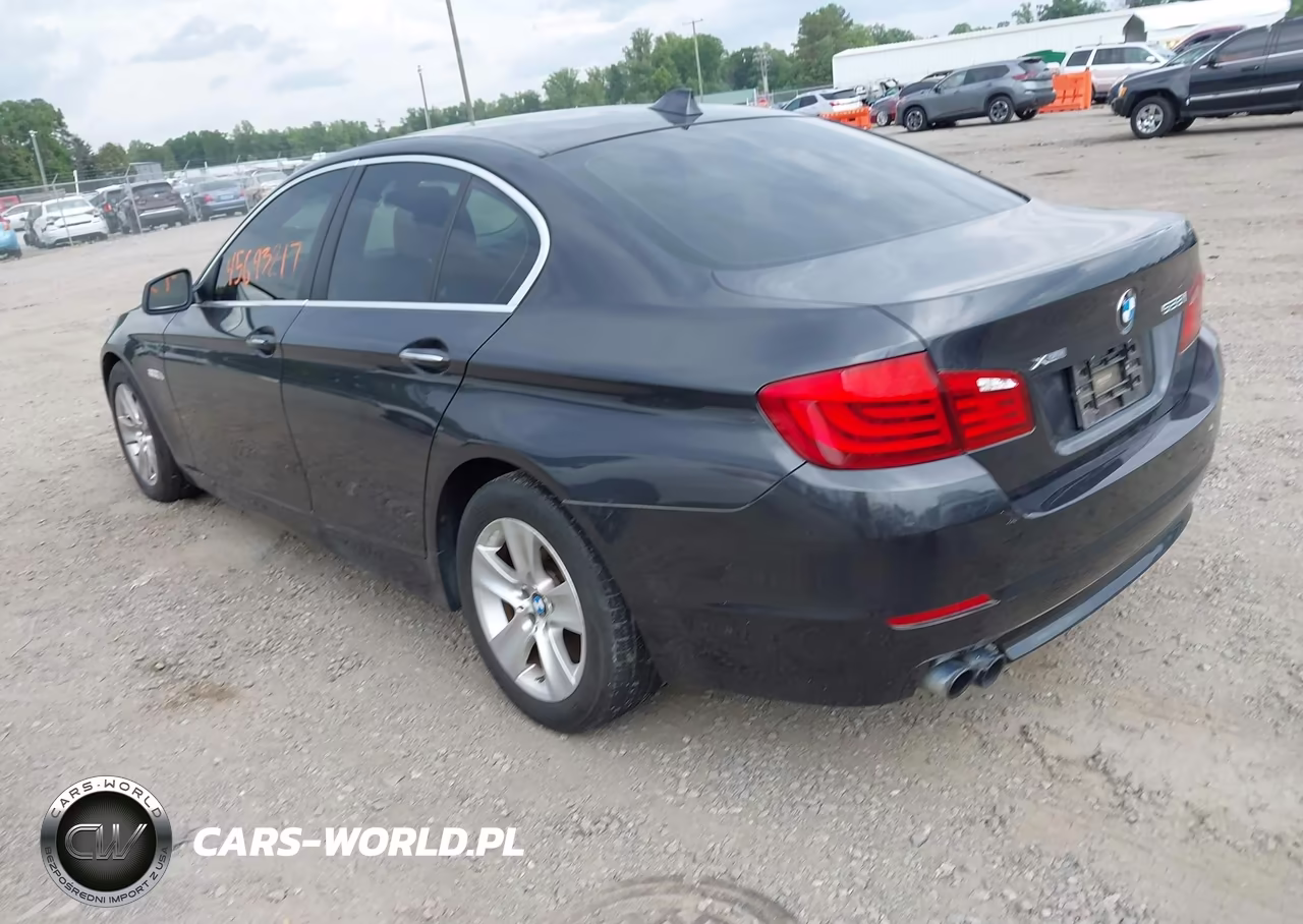 2013 BMW 528I xDrive VIN:WBAXH5C57DDW14129 - 3