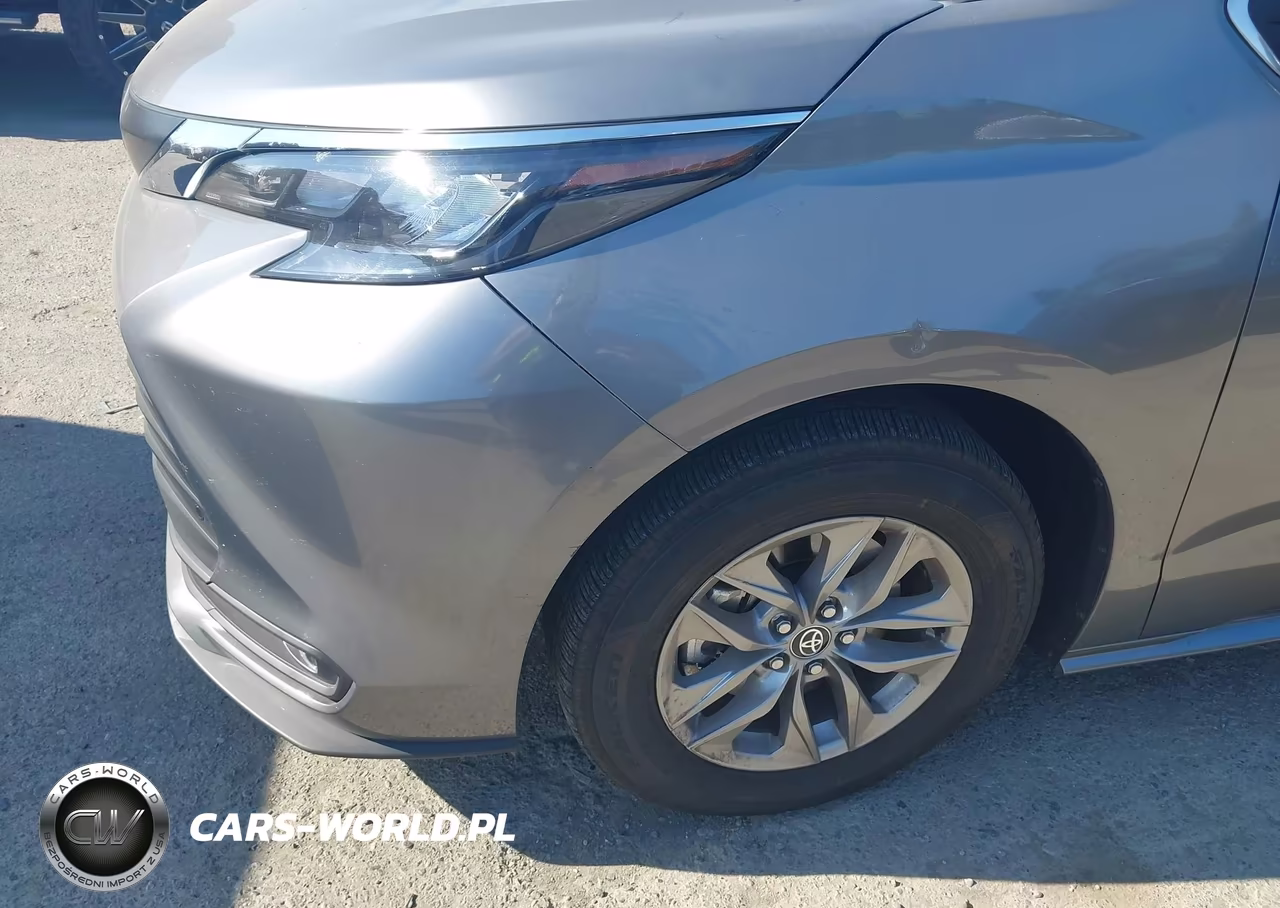 2026 Toyota Sienna Xle VIN:5TDYRKEC7TS292139 - 6