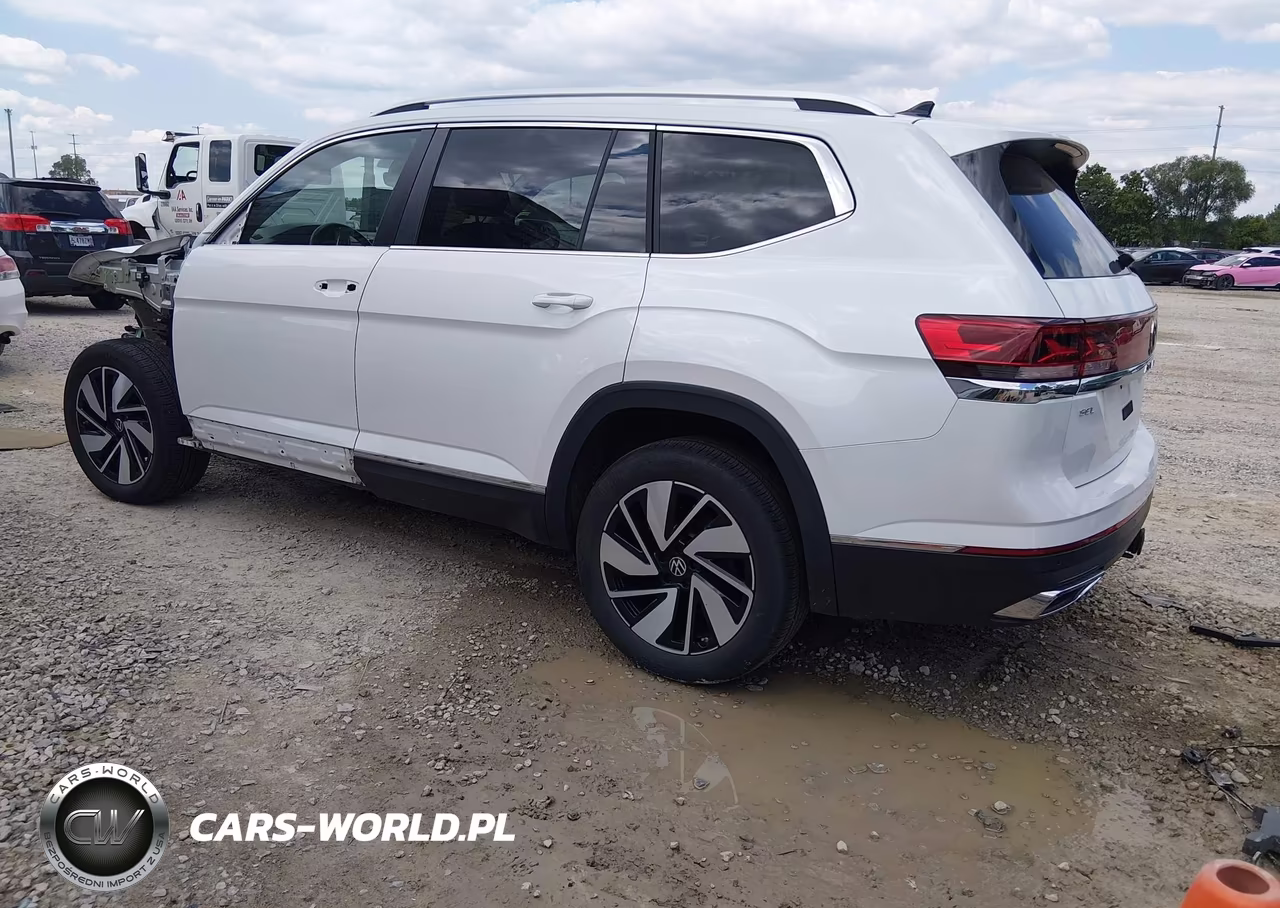 2024 Volkswagen Atlas 2.0T Sel VIN:1V2BR2CA7RC622538 - 3