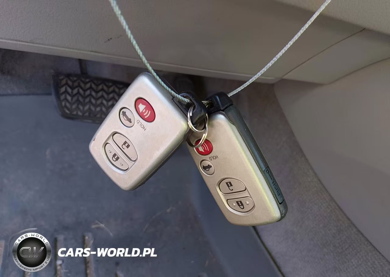 2007 Toyota Camry Hybrid VIN:JTNBB46KX73009490 - 11