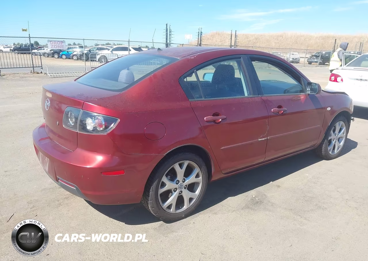 2008 Mazda Mazda3 I Touring Value VIN:JM1BK32G281179209 - 4