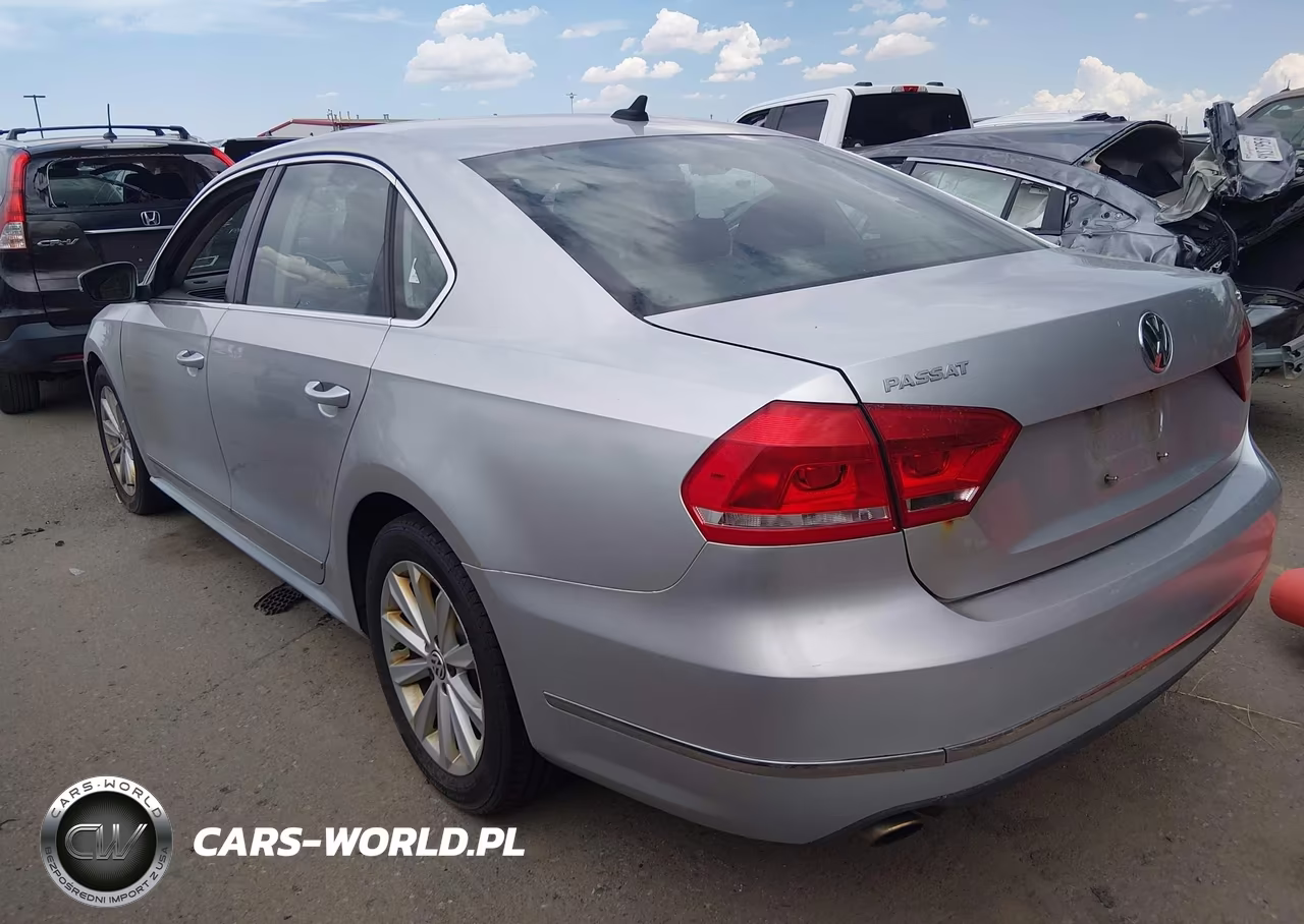 2013 Volkswagen Passat 2.5L Sel VIN:1VWCP7A39DC091555 - 3
