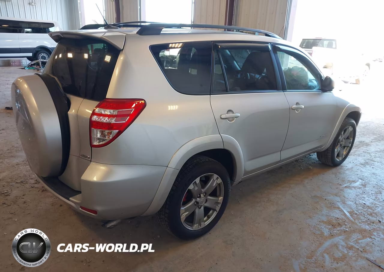 2011 Toyota Rav4 Sport VIN:2T3RF4DV5BW143009 - 4