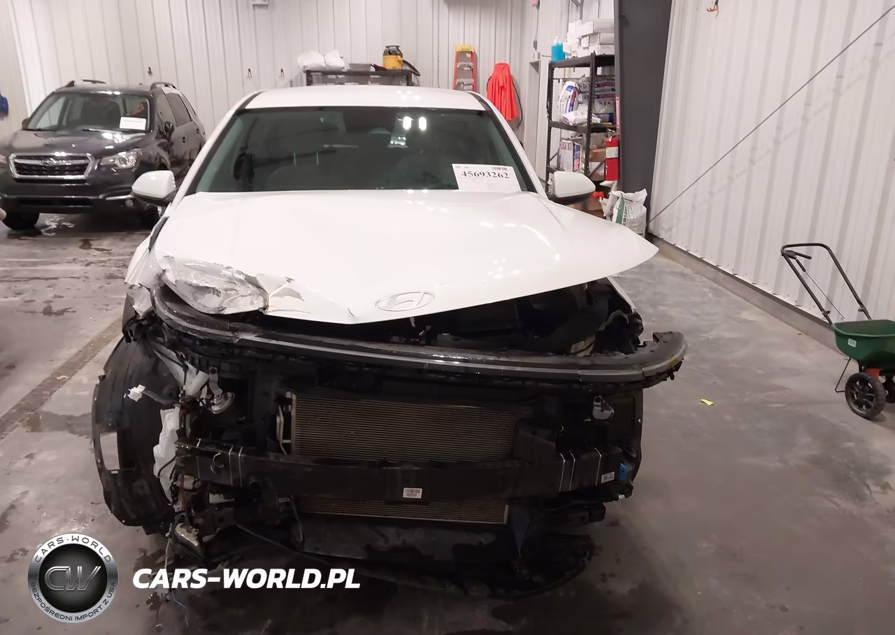 2025 Hyundai Kona Se VIN:KM8HACAB1SU227156 - 13