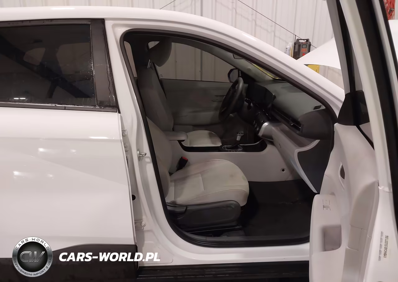 2025 Hyundai Kona Se VIN:KM8HACAB1SU227156 - 5