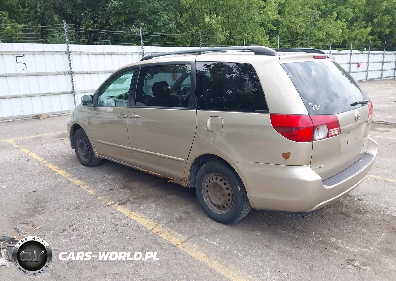 2005 Toyota Sienna Xle VIN:5TDZA22C95S385070 - 3
