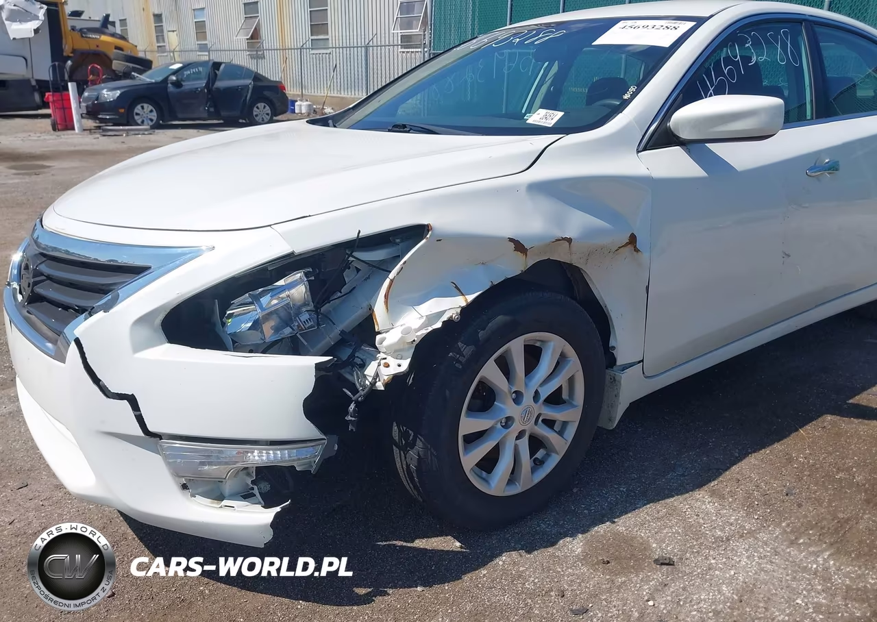 2014 Nissan Altima 2.5 S VIN:1N4AL3AP6EC125752 - 6