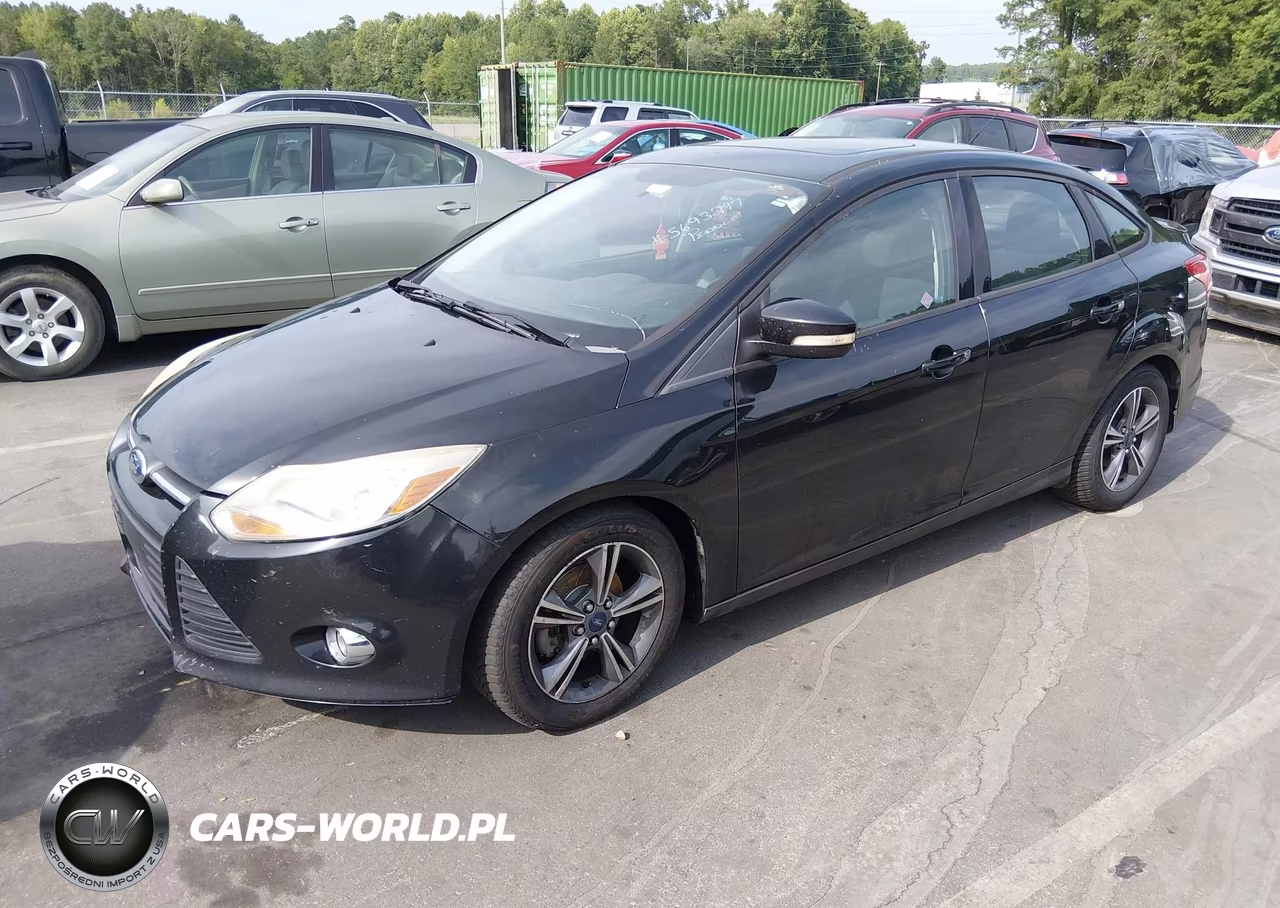 2014 Ford Focus Se VIN:1FADP3F22EL435976 - 2