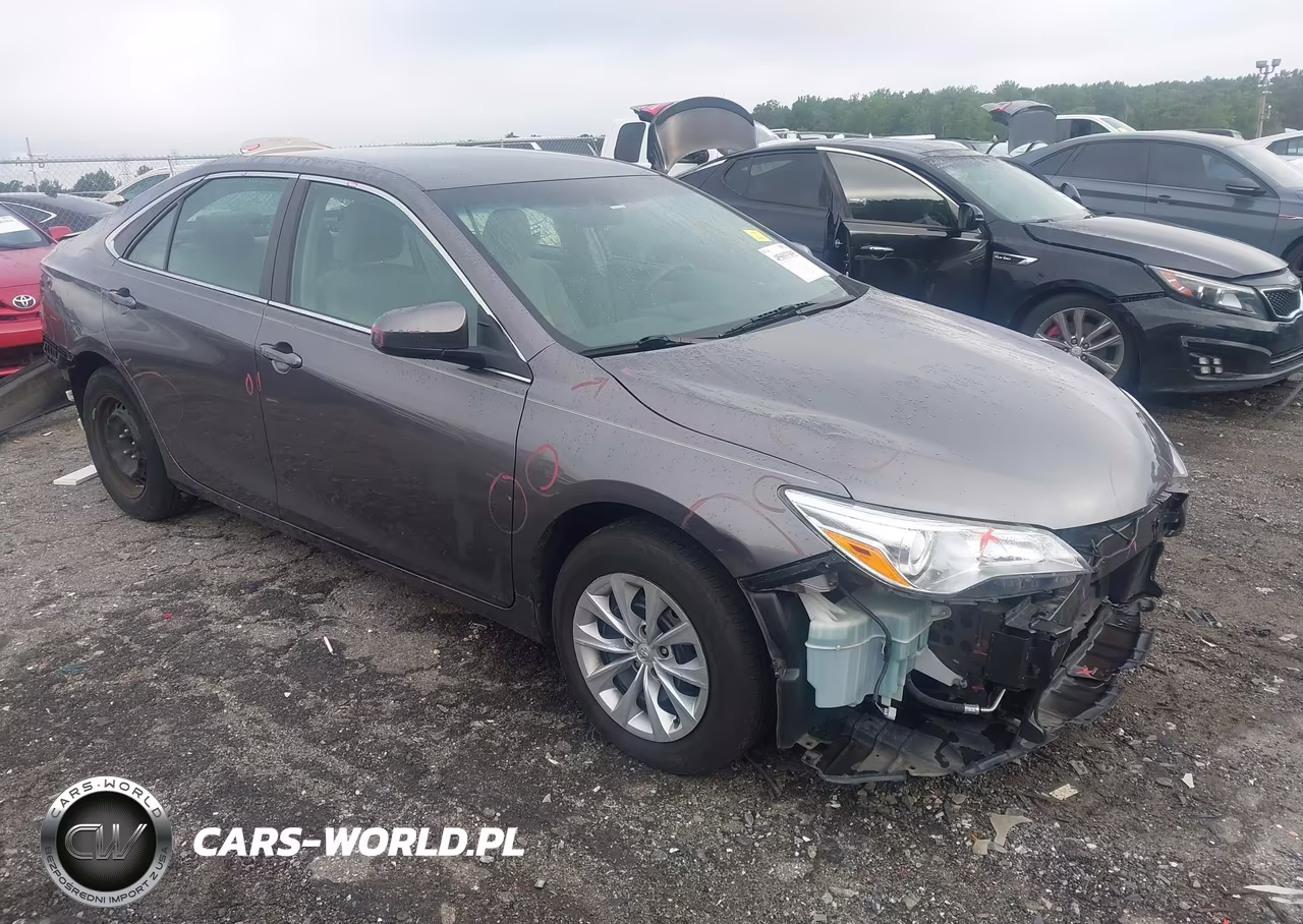 2017 Toyota Camry Le