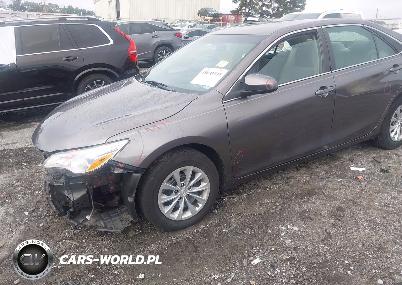 2017 Toyota Camry Le VIN:4T1BF1FK2HU800899 - 2