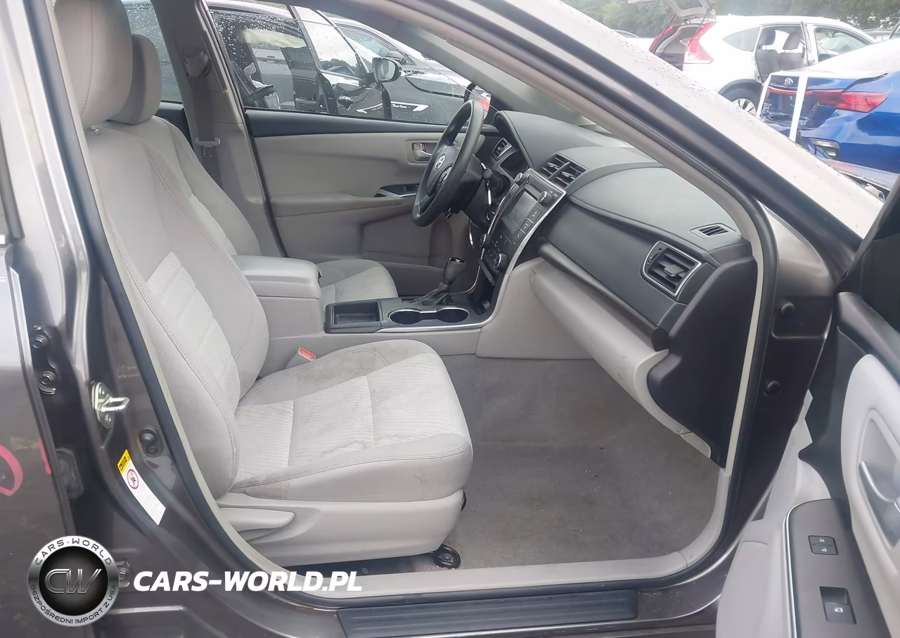 2017 Toyota Camry Le VIN:4T1BF1FK2HU800899 - 5