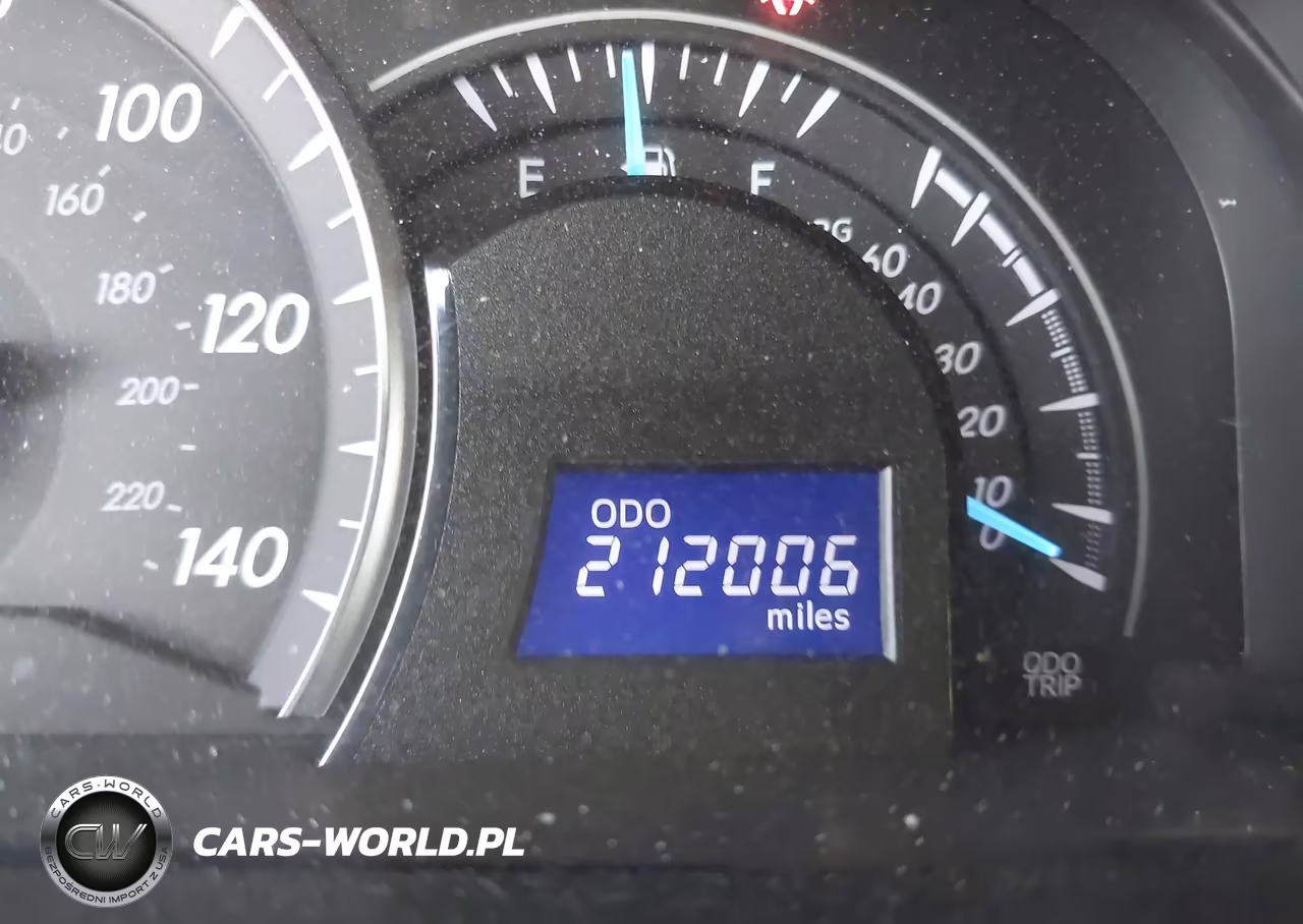 2013 Toyota Camry Le VIN:4T1BF1FK0DU256381 - 15