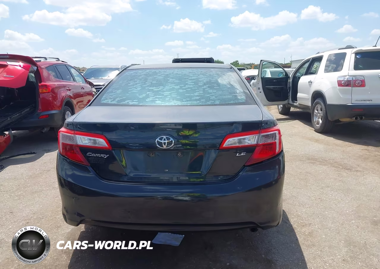 2013 Toyota Camry Le VIN:4T1BF1FK0DU256381 - 16