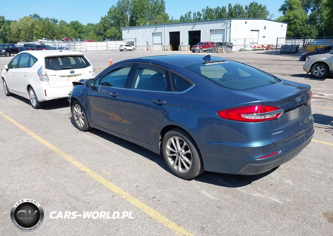 2019 Ford Fusion Se VIN:3FA6P0HD8KR215289 - 3