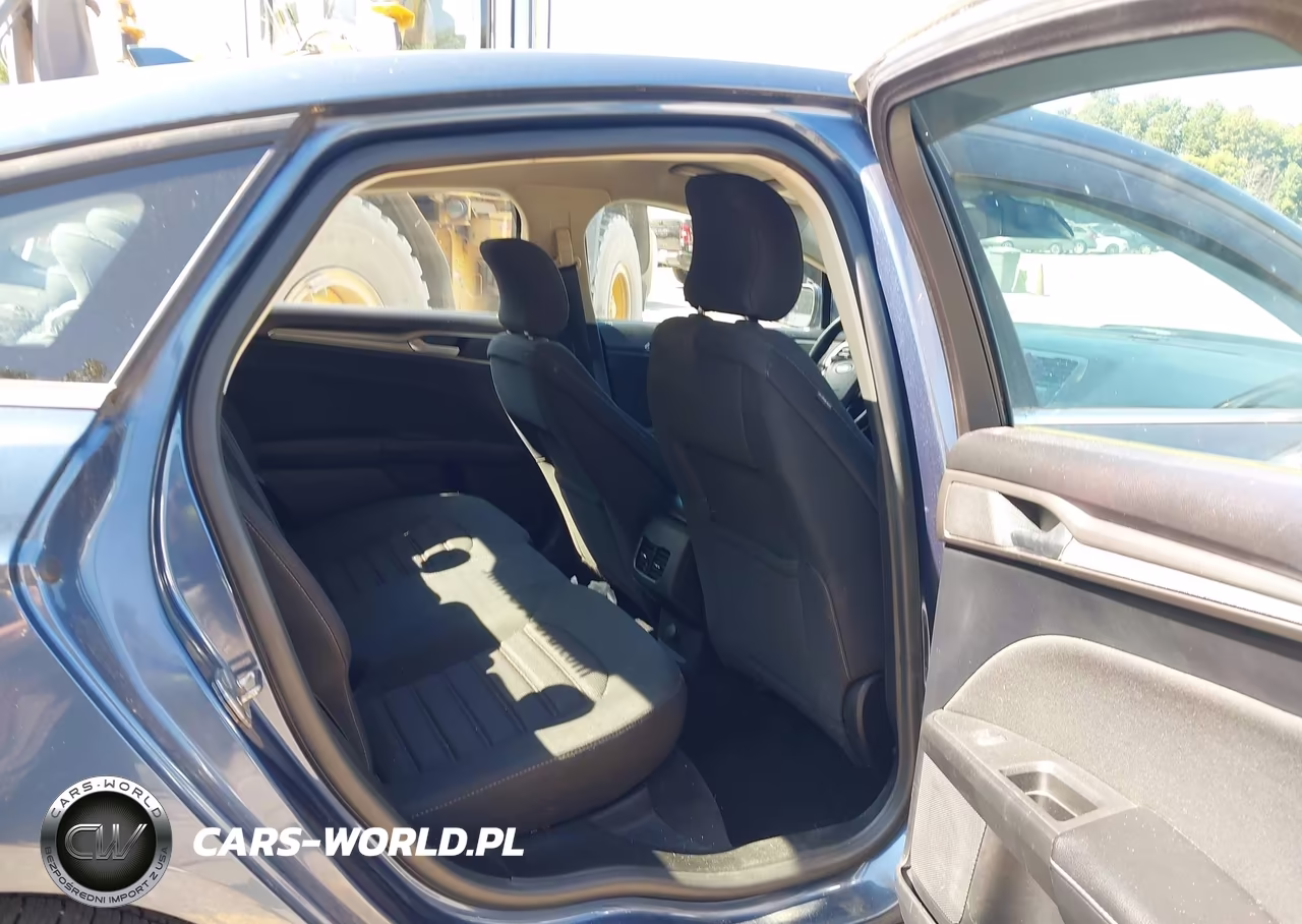 2019 Ford Fusion Se VIN:3FA6P0HD8KR215289 - 8