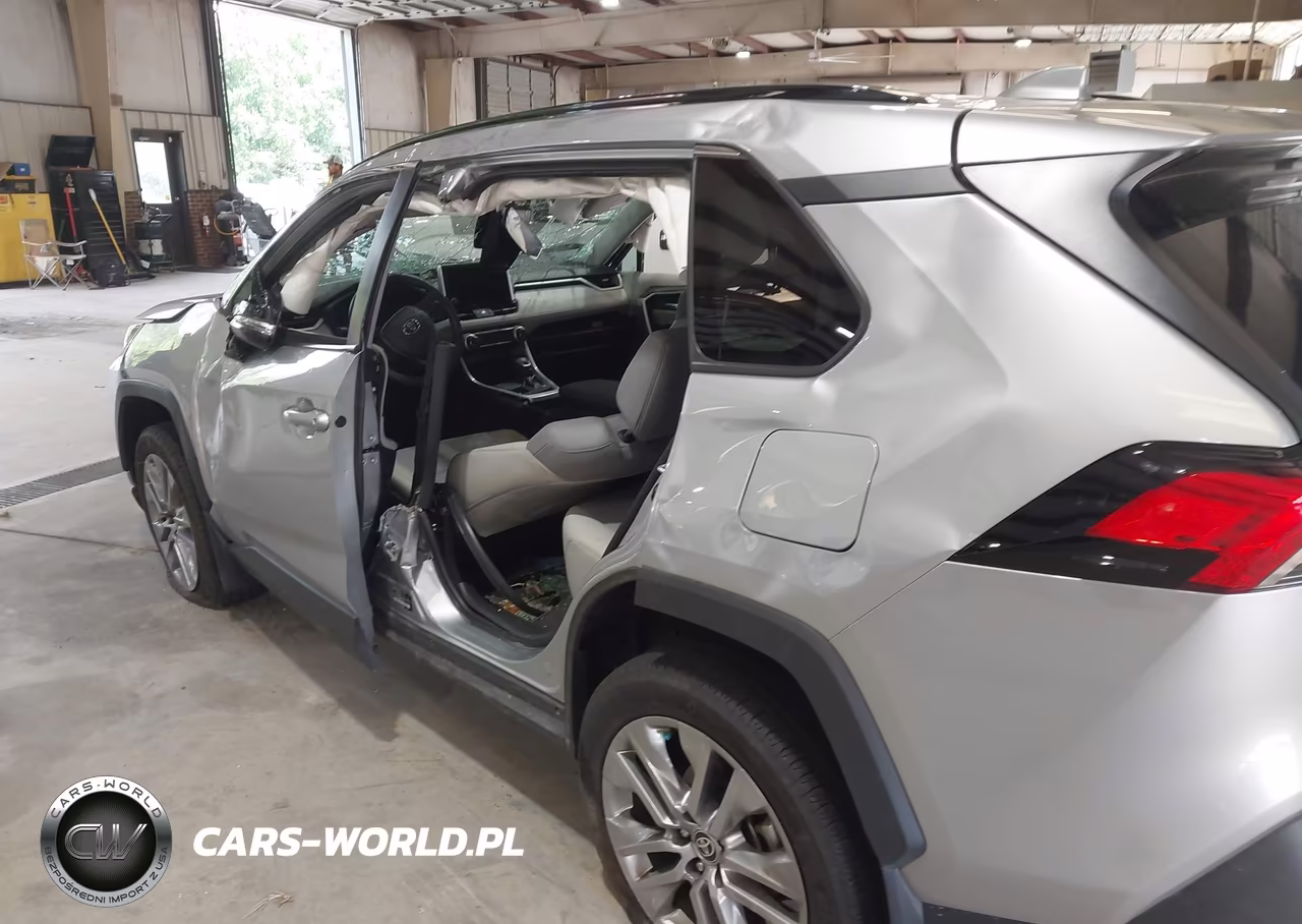 2024 Toyota Rav4 Xle Premium VIN:2T3A1RFV3RW438769 - 19